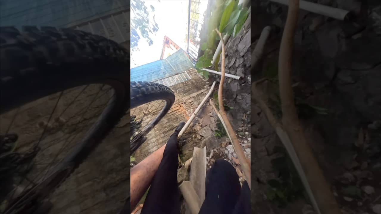 Wildest crash ever 😳🤯 @TomasSlavikDotCom