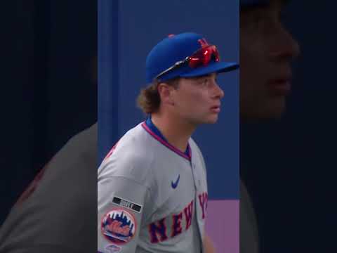 Nick Morabito gets up for the catch in his MLB debut 👏 #mlb #nymets #baseball