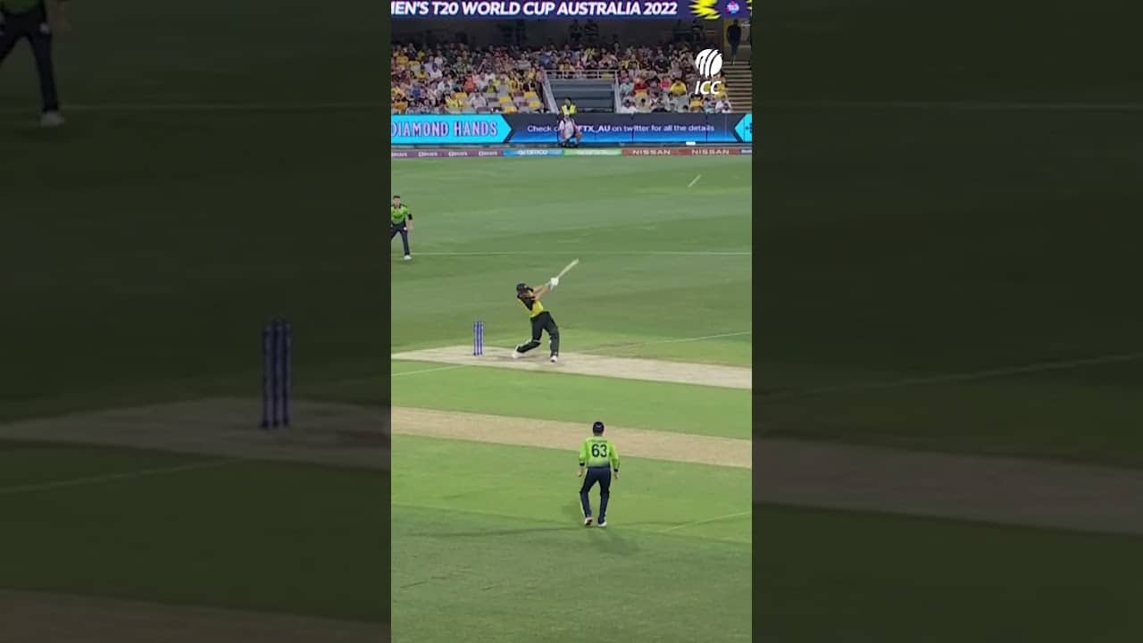 They stay hit when Mitch Marsh middles them 💥