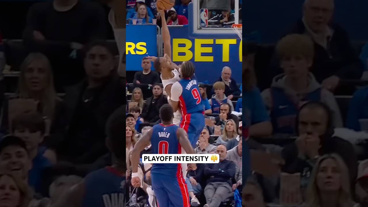 Evan Mobley & Jalen Duren going dunk for dunk in Game 5!