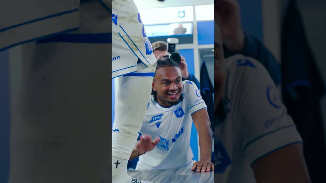 Grosse folie dans le vestiaire après AJA-Nice (2-1) #shortaja