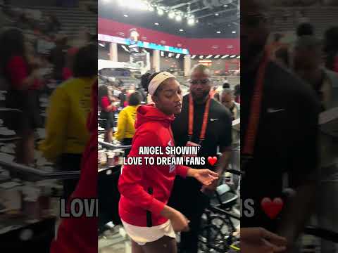 Angel Showin’ Love To Dream Fans Postgame in ATL ❤️
