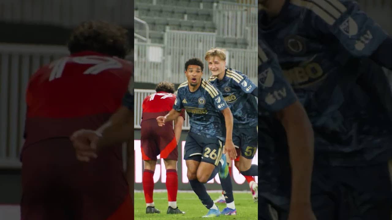 Air Nate Harriel goes UP to finish this goal for the Union 🐍😤