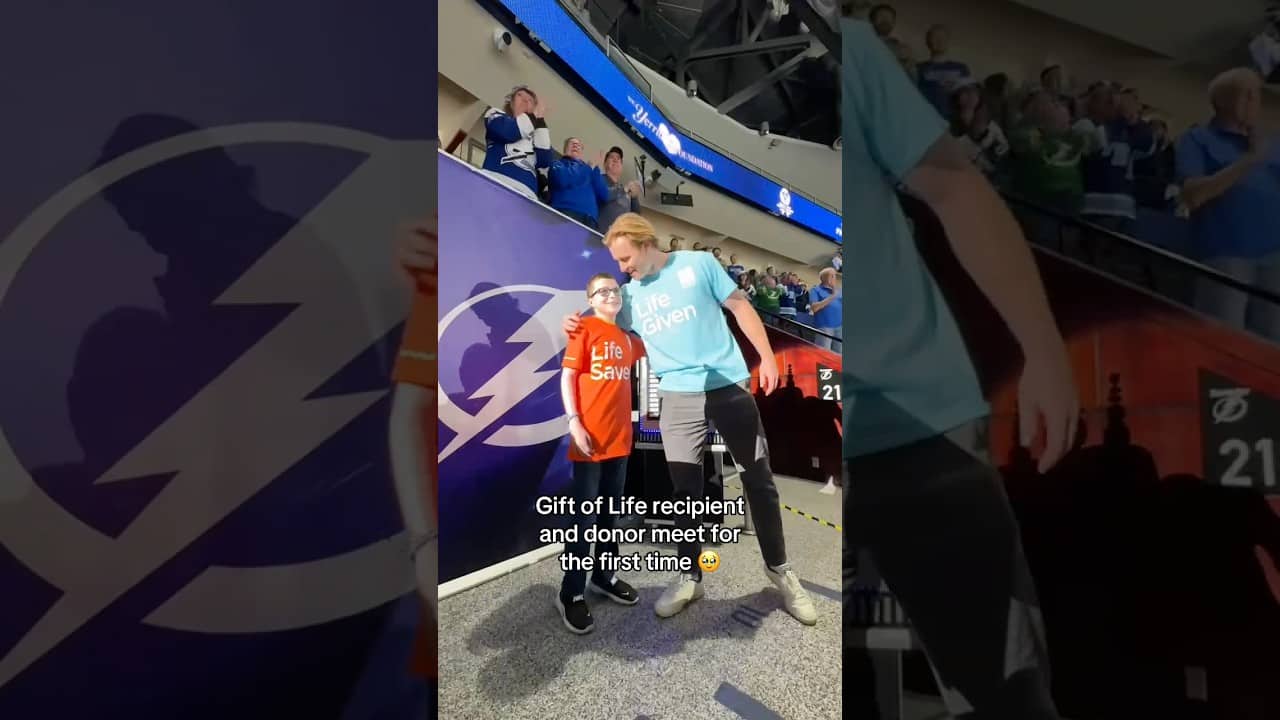 Lucas James meets his Gift of Life donor, NLL player Patrick Shoemay 💙 #nhl #tampa #hockey #nll