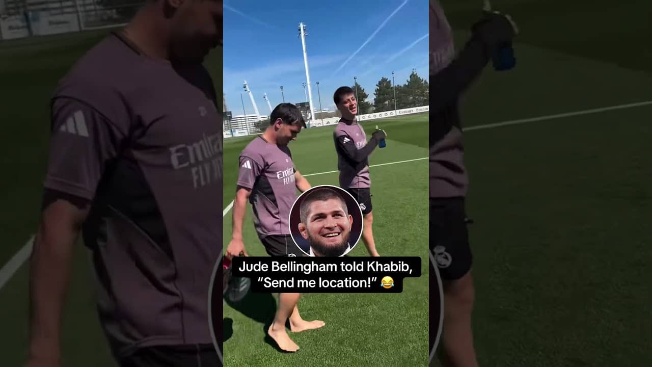 Jude knew what to say to Khabib 🤝 (via khabib_nurmagomedov/IG)