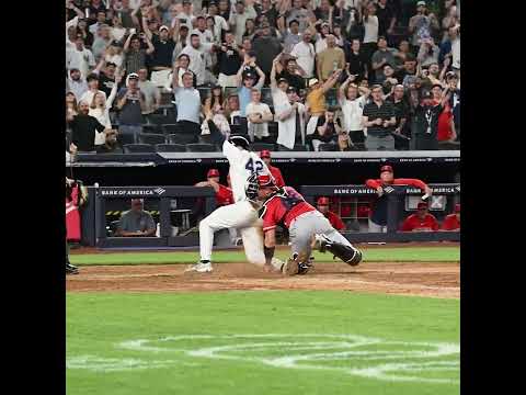 José Caballero delivers a WALK-OFF WINNER!