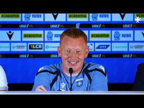 La conférence de presse de présentation de Will Still