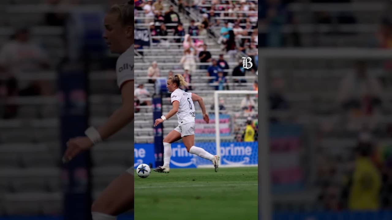 Claire Hutton activates spin mode against San Diego Wave FC