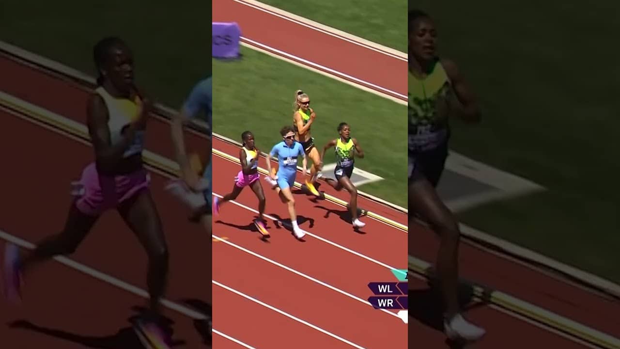 Nikki Hiltz with the after jets to win the mile in a world-leading 4:17.49 #DiamondLeague