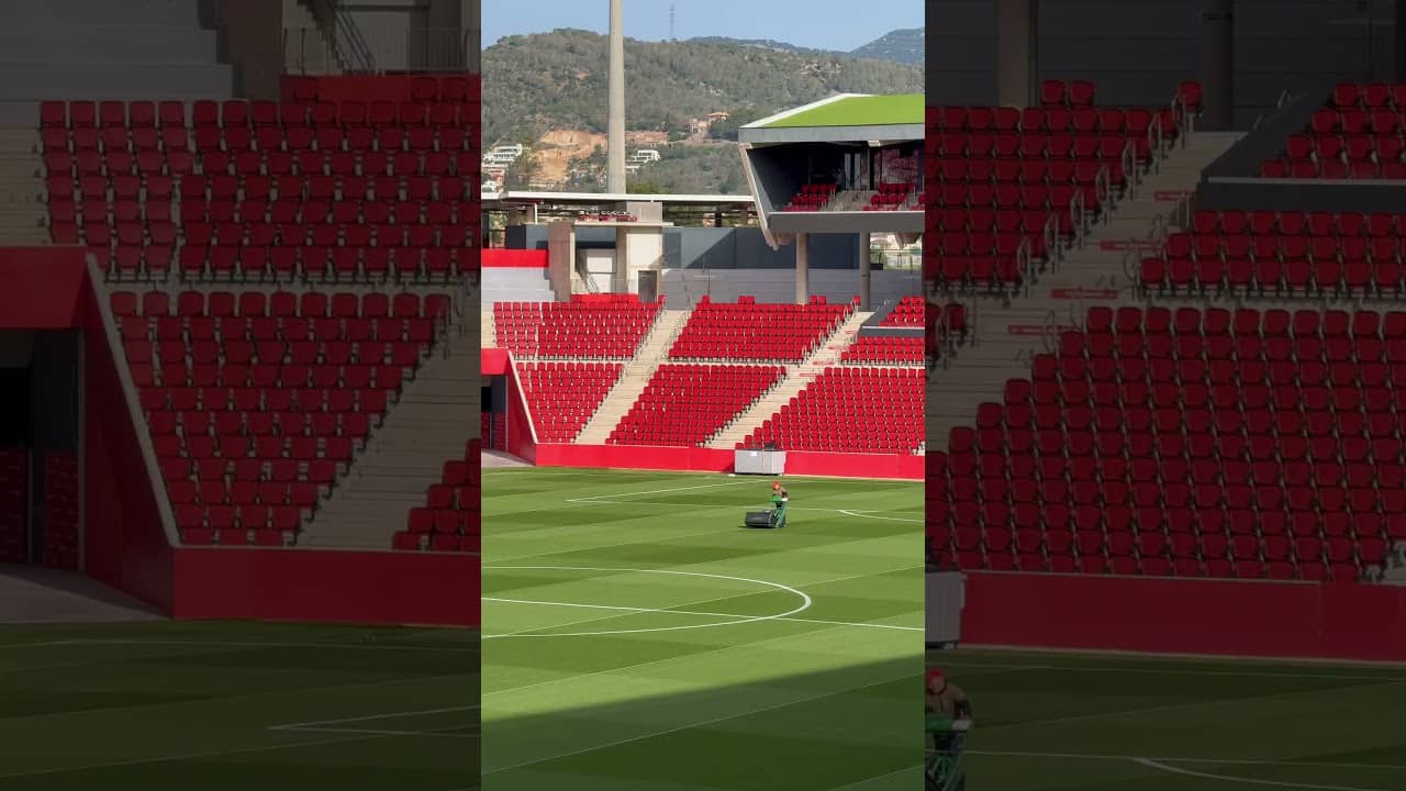 Así se prepara el césped de un estadio de Primera División 🌿