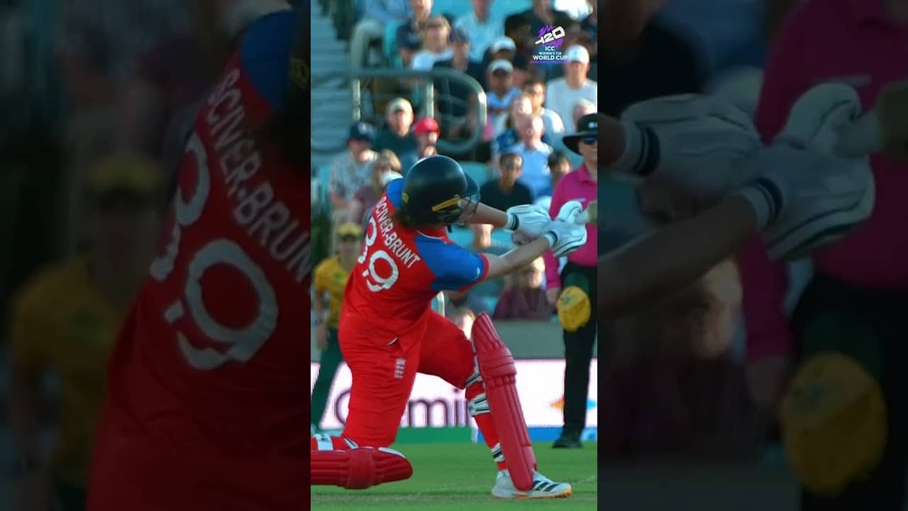 Nat Sciver-Brunt stood up when it mattered in her return for England at the #t20worldcup  🙌