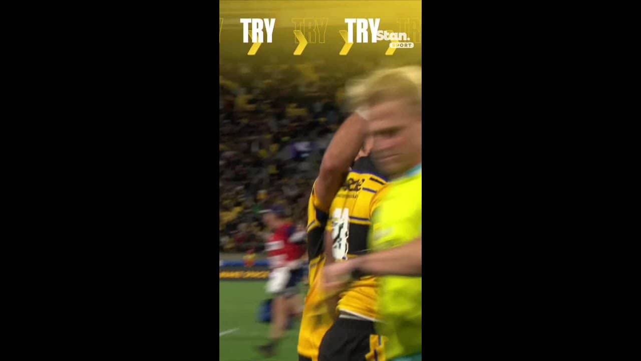 Try | Naholo 74' | Hurricanes vs Blues
