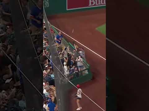 Nick Morabito goes into the stands to make the play 👊 #mlb #nymets #baseball