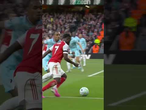 BUKAYO SAKA CAME THIS CLOSE TO SCORING!