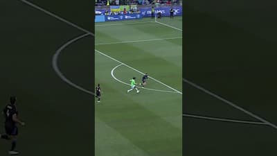 🤯 WOW! JESÚS WITH AN INSANE SOLO EFFORT! #mls #soccer #sports #football #highlights #goals #seattle