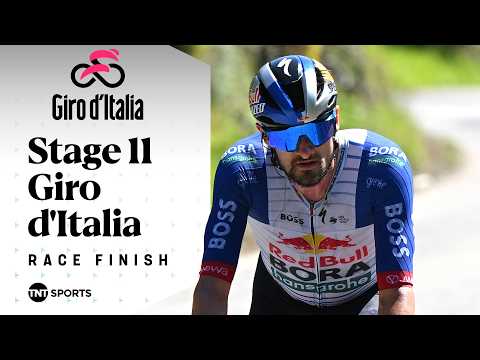 FIGHTING TILL THE END! 🤩 | 2026 Men's Giro d'Italia Stage 11 Final KM's | TNT Sports Cycling