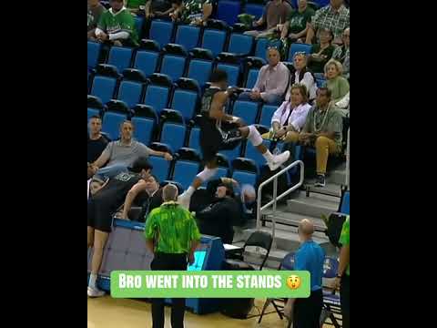 Fan had his back 😅