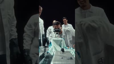 𝗠𝗮𝗱𝗲 𝗶𝗻 𝗟𝗲𝘃. 𝗖𝗿𝗲𝗮𝘁𝗲𝗱 𝗳𝗼𝗿 𝗼𝘂𝗿 𝗪𝗲𝗿𝗸𝘀𝗲𝗹𝗳. 🔬🥼 The 26/27 Bayer 04 away kit is now available! 🛒