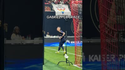 Gabriel Pec BRACE in Atlanta #lagalaxy #mls