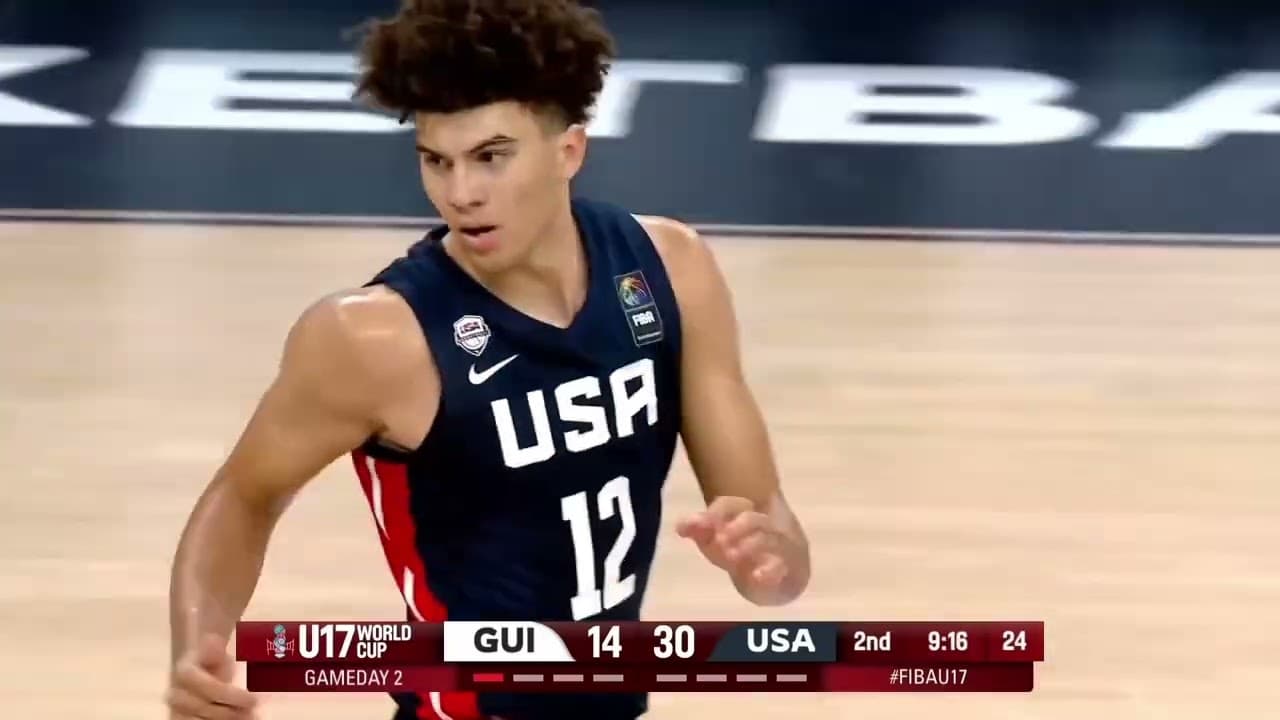 Cameron Boozer Is a CHEAT CODE 😳