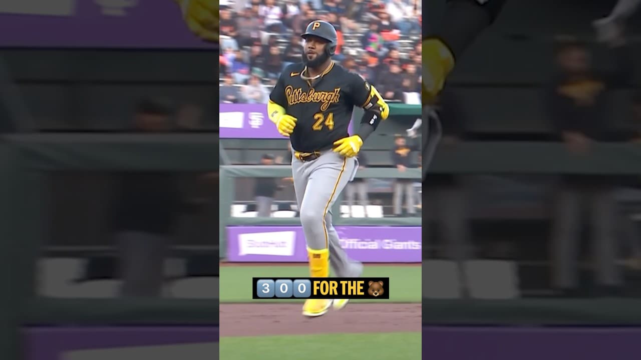 That’s 300 Career Homers for Marcell Ozuna 👏