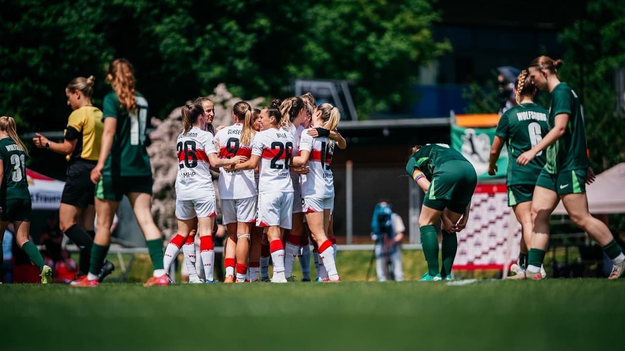 HISTORISCH! VfB Frauen steigen mit 4:1 gegen Wolfsburg II in die Bundesliga auf | Highlights