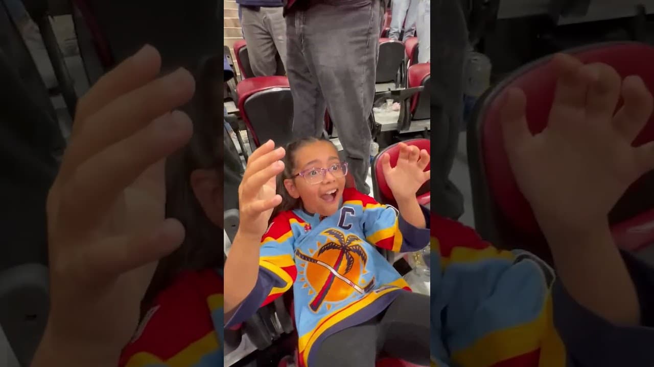 This fan POV of Chucky's heartbreaker goal is incredible 😅
