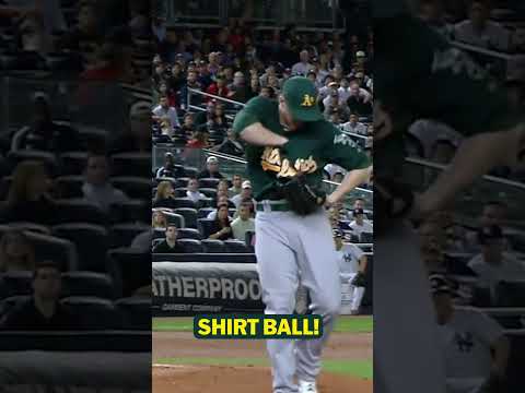 #TBT to the time Ichiro's hit got stuck in a pitcher's uniform 😳