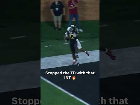 That is clutch from the defense 🫡 #wakeforest #accfootball #collegefootball