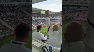 John Mitchell’s reaction to Amy Cokayne’s try 👏 @o2ukofficial #WearTheRose