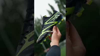 The BEST Predator and Phantom alternative? Reebok are BACK 🔥 #footballboots #worldcup #shorts