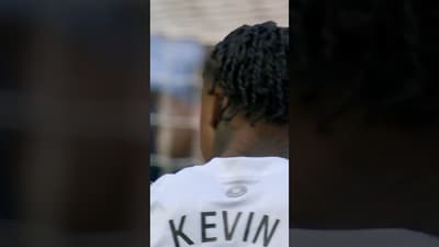 Kevin's BACK in action for Fulham! 🎬🇧🇷