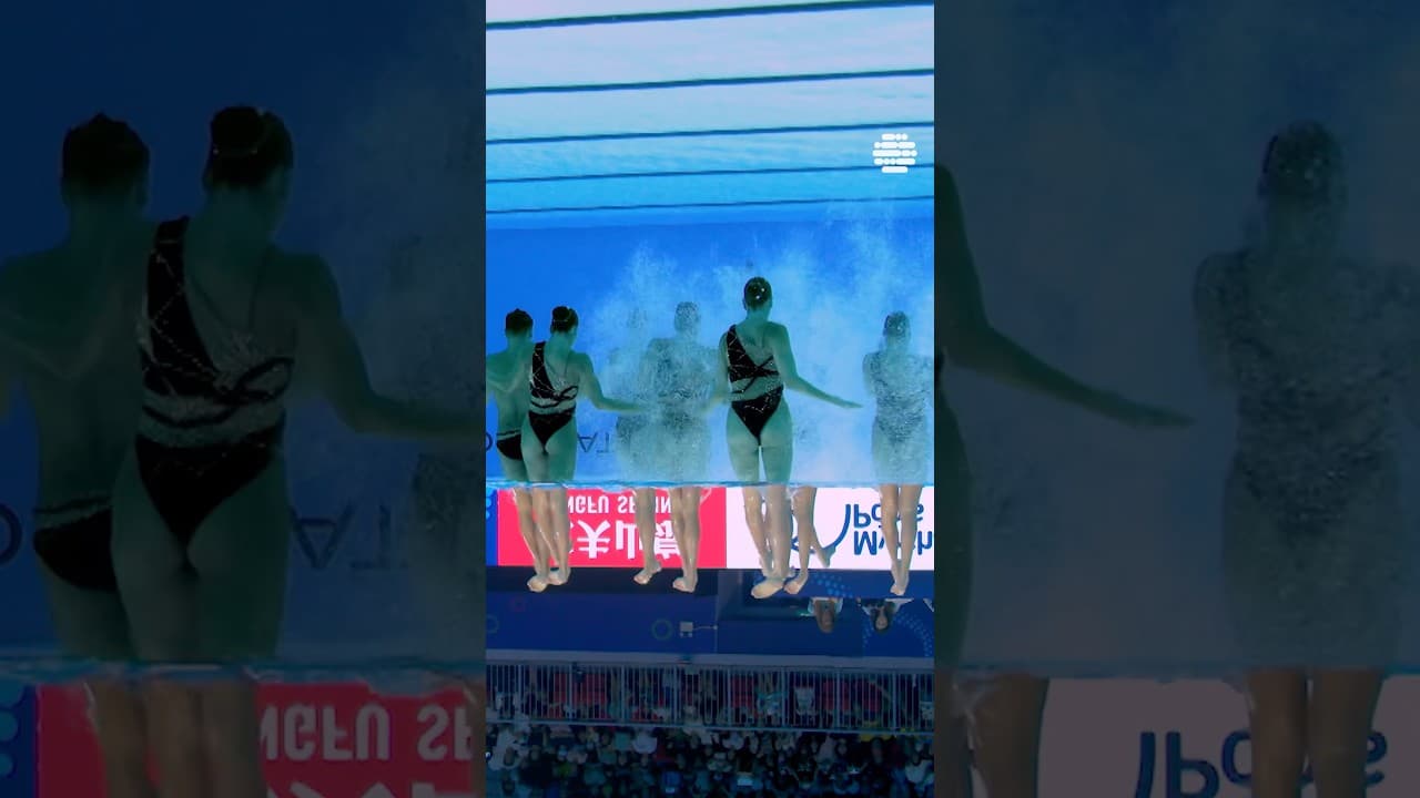 Artistic Swimming: but make it upside down 🙃 #artisticswimming #upsidedown #water