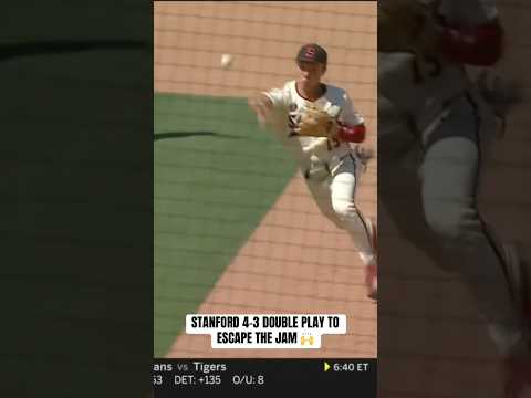 Turning 2️⃣ to end the inning #stanford #stanfordcardinal #collegebaseball #baseball #ncaabaseball
