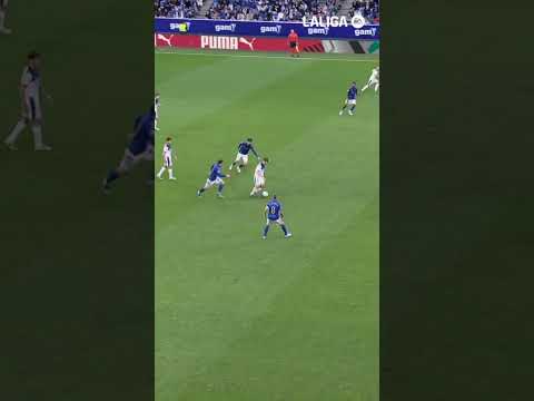 Calma, la tiene Denis 🪄 #alaves #shorts