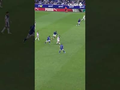 Calma, la tiene Denis 🪄 #alaves #shorts