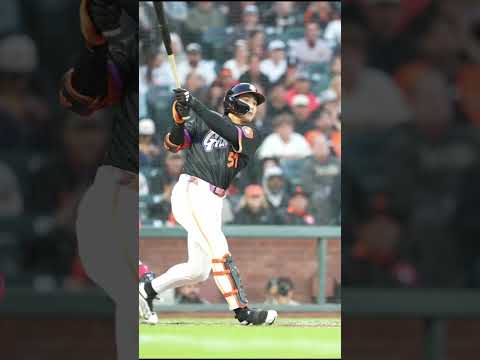 Jung Hoo Lee: The Amazing Baseball Whacker Guy 🏌️‍♂️