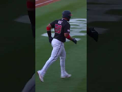 Keibert Ruiz Sends A Solo Shot Over The Fence