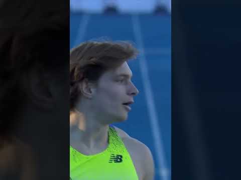 Jonas Phijffers takes the men's 400m win in 45.04 at the Irena Szewińska Memorial