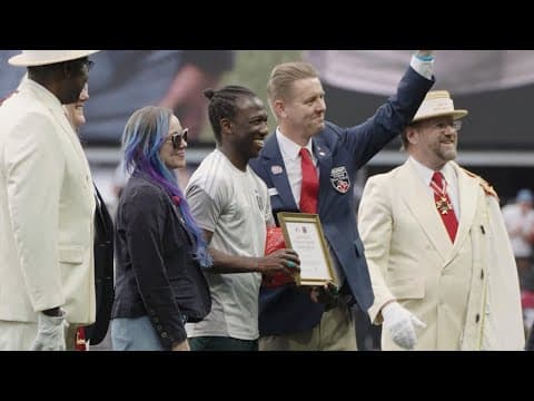 The moment Diego Chara was named Grand Marshal of Rose Festival Grand Floral Starlight Parade