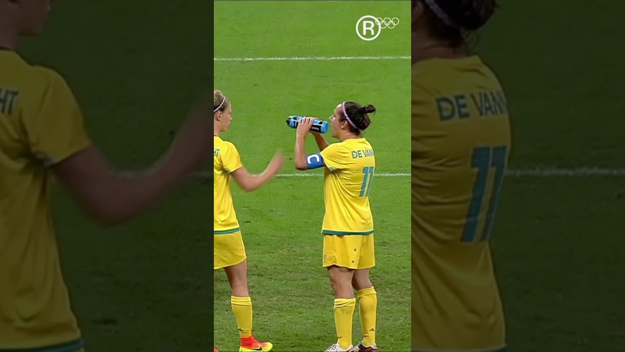 POV: You've found the perfect teammate to enjoy a refreshing break with 💦😆 #Olympics #Football