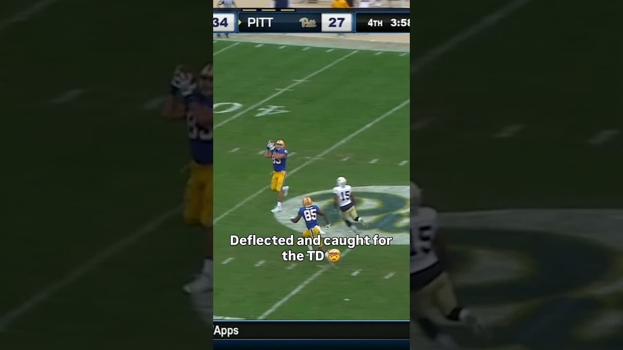 That tipped right into his hands 😳 #pittsburghpanthers #accfootball #collegefootball