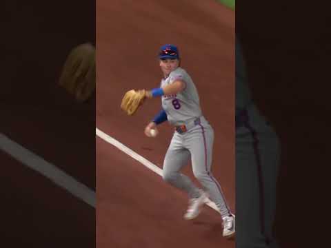 Nick Morabito makes an UNREAL catch in his MLB debut 😳