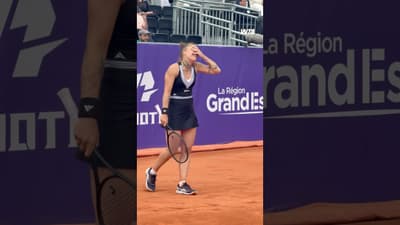 What a comeback! 👊 Oleksandra Oliynykova comes from a set down to defeat Eala in Strasbourg! #IS26