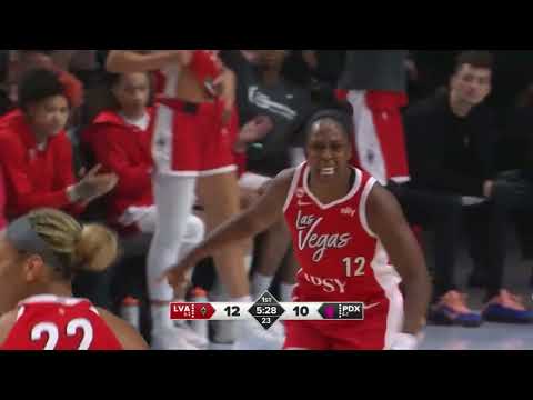 Chelsea Gray sets new CAREER HIGH 9 3PM while A'ja Wilson adds 32 PTS in Aces' win 🔥 | WNBA on ESPN