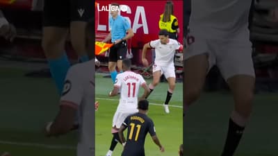 Cosas de Duende…🤯🧙‍♀️ #sevillafc #laligahighlights #futbol #sevillarealmadrid