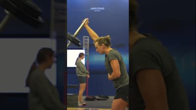 Inside Florida’s weight room “Hubba bubba” 🤣 #UnfilteredWaters #FloridaSwim #StrengthTraining