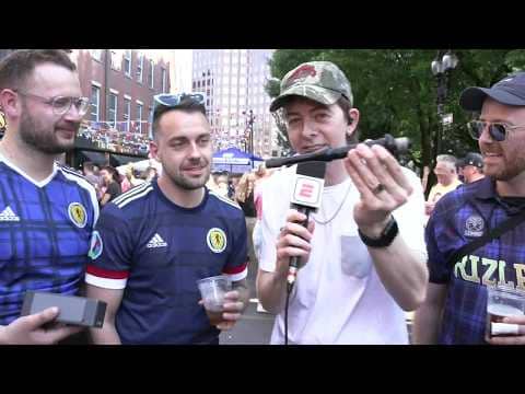 Improv rapper Chris Turner freestyles with Scottland's Tartan Army at World Cup 🔥 | ESPN FC