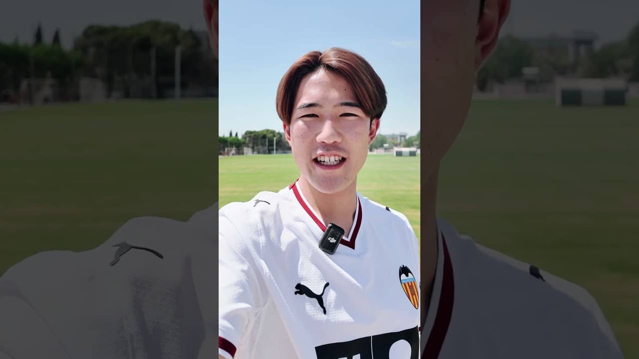 🇯🇵🦇 バレンシアCFの日本のファンの皆さんへ。佐藤龍之介選手から最初のメッセージ!| VALENCIA CF