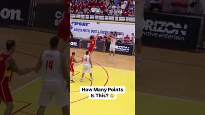 How would you score this? ๐
#FIBA3x3